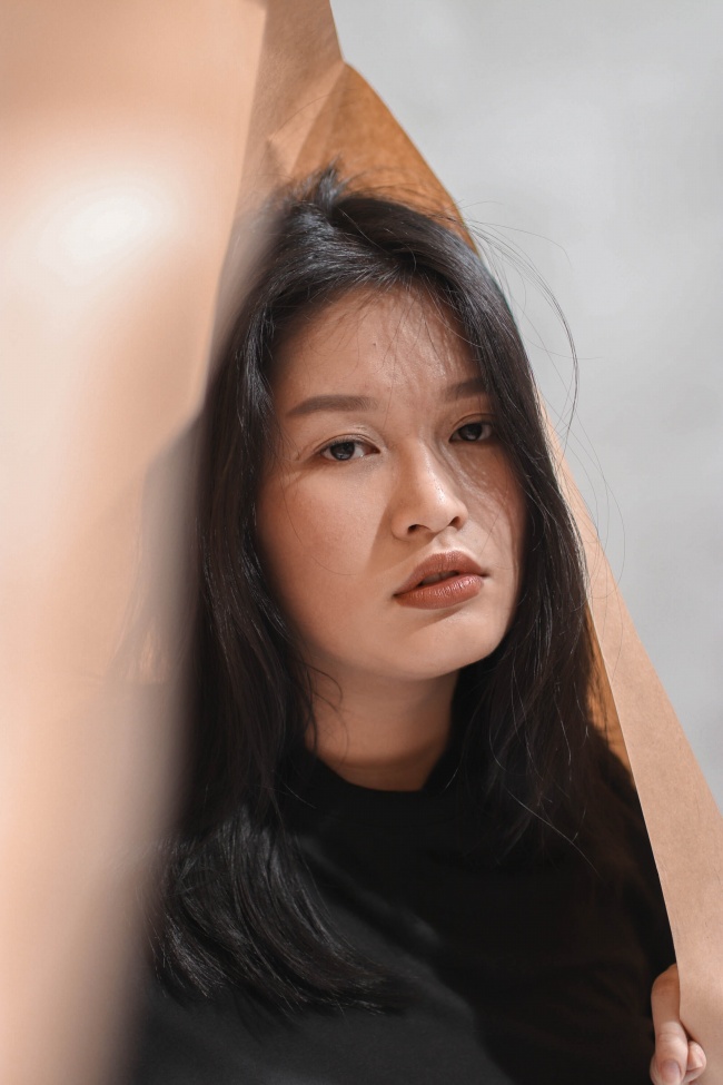 霓虹舞娘